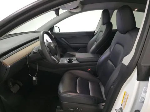 Another view of 2021 Tesla Model Y Long Range for sale in St. Charles, MO at Clement Supercenter