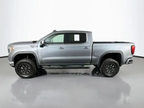 More photos of 2020 GMC Sierra 1500 SLE at Clement Supercenter, MO