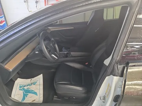 More photos of 2023 Tesla Model 3 at Clement Supercenter, MO