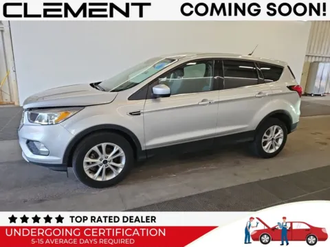 Silver 2019 Ford Escape SE for sale in St. Charles, MO