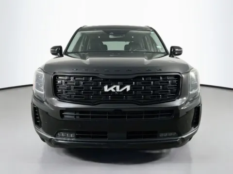 Photos of 2022 Kia Telluride SX for sale in St. Charles, MO at Clement Supercenter