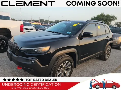 Black 2022 Jeep Cherokee Trailhawk for sale in St. Charles, MO