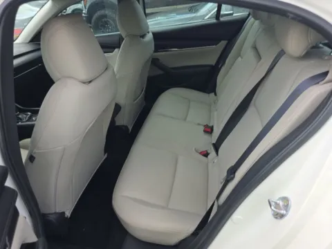 More photos of 2024 Mazda Mazda3 2.5 S Preferred Package at Clement Supercenter, MO