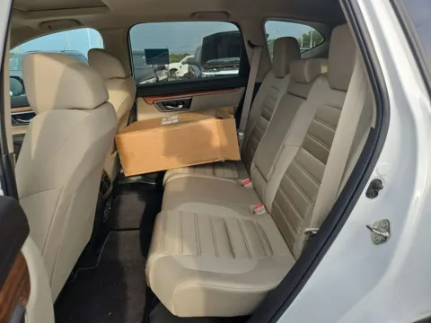 More photos of 2020 Honda CR-V EX at Clement Supercenter, MO