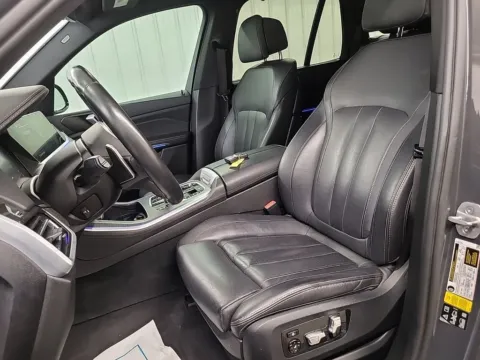 Another view of 2022 BMW X5 xDrive40i for sale in St. Charles, MO at Clement Supercenter