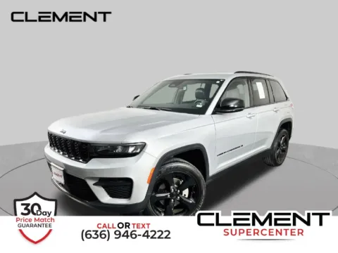 Silver 2022 Jeep Grand Cherokee Altitude for sale in St. Charles, MO