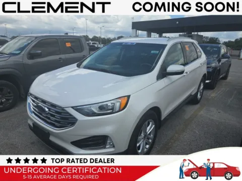 White 2019 Ford Edge SEL for sale in St. Charles, MO
