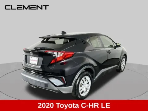 More photos of 2020 Toyota C-HR LE at Clement Supercenter, MO