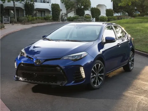 Gray 2019 Toyota Corolla SE for sale in St. Charles, MO