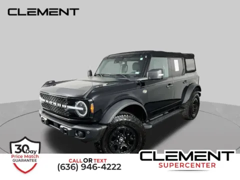 Black 2023 Ford Bronco Wildtrak for sale in St. Charles, MO