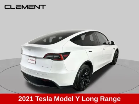 More photos of 2021 Tesla Model Y Long Range at Clement Supercenter, MO