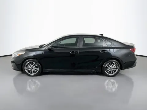 More photos of 2023 Kia Forte GT-Line at Clement Supercenter, MO