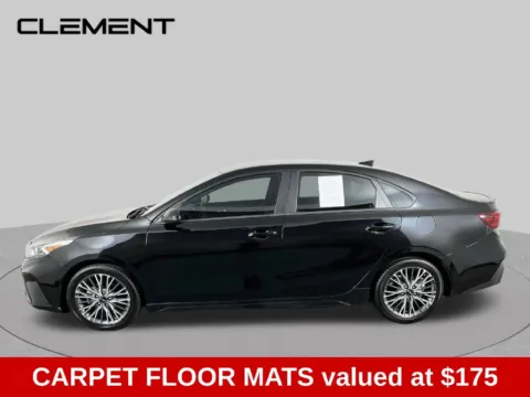 More photos of 2023 Kia Forte GT-Line at Clement Supercenter, MO