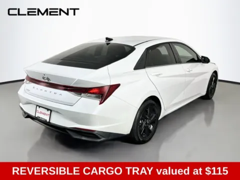 More photos of 2021 Hyundai Elantra SEL at Clement Supercenter, MO