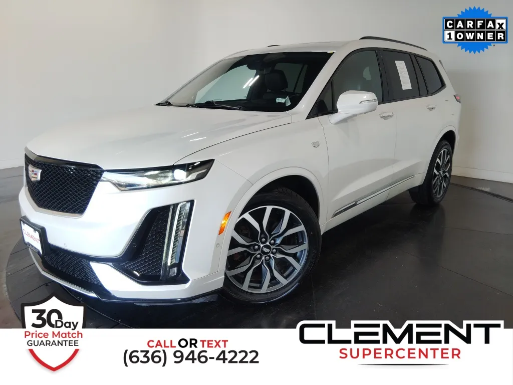 White 2021 Cadillac XT6 Sport for sale in St. Charles, MO