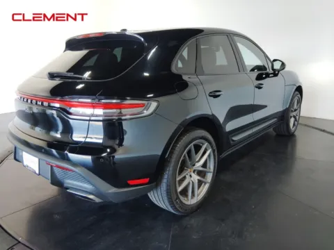 More photos of 2022 Porsche Macan at Clement Supercenter, MO