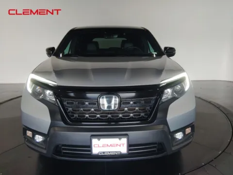 Photos of 2021 Honda Passport EX-L for sale in St. Charles, MO at Clement Supercenter