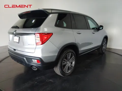 More photos of 2021 Honda Passport EX-L at Clement Supercenter, MO