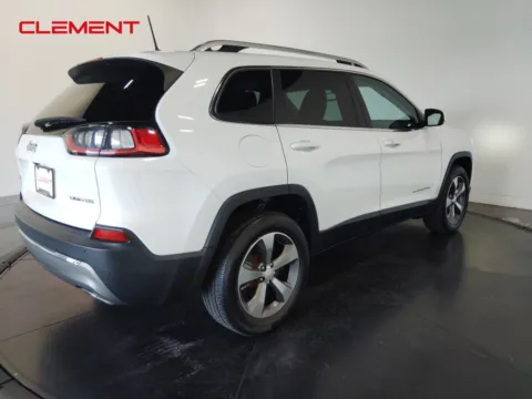 More photos of 2019 Jeep Cherokee Limited at Clement Supercenter, MO