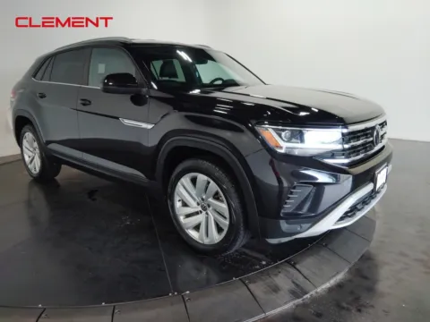 Another view of 2021 Volkswagen Atlas Cross Sport 3.6L V6 SE w/Technology for sale in St. Charles, MO at Clement Supercenter