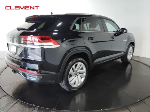 More photos of 2021 Volkswagen Atlas Cross Sport 3.6L V6 SE w/Technology at Clement Supercenter, MO