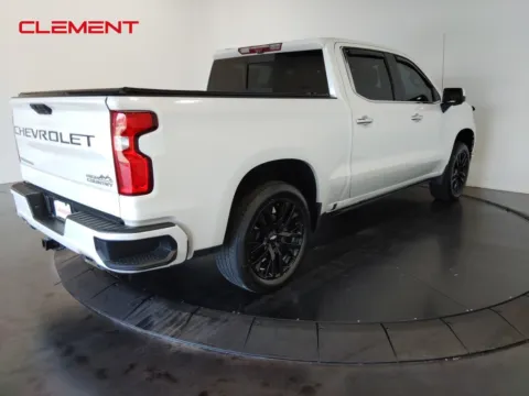 More photos of 2020 Chevrolet Silverado 1500 High Country at Clement Supercenter, MO