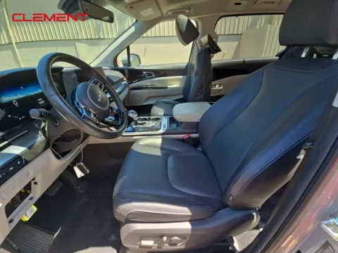 Another view of 2023 Kia Carnival SX Prestige for sale in St. Charles, MO at Clement Supercenter