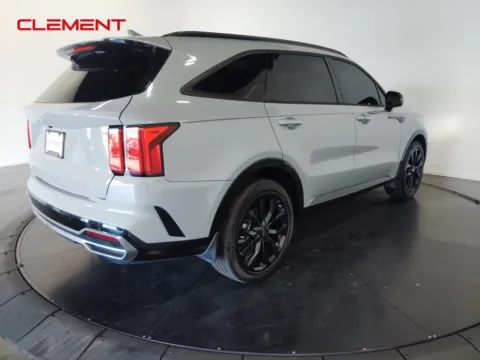 More photos of 2023 Kia Sorento SX at Clement Supercenter, MO