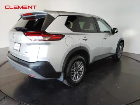 More photos of 2023 Nissan Rogue SV at Clement Supercenter, MO