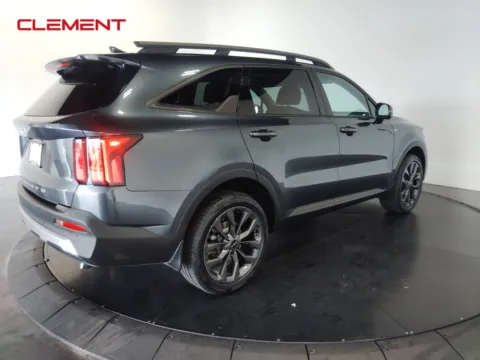 More photos of 2022 Kia Sorento X-Line SX Prestige at Clement Supercenter, MO