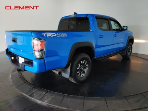 More photos of 2021 Toyota Tacoma TRD Off-Road at Clement Supercenter, MO