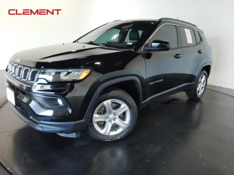 Black 2023 Jeep Compass Latitude for sale in St. Charles, MO