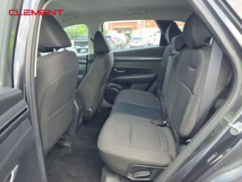 More photos of 2022 Hyundai Tucson SE at Clement Supercenter, MO