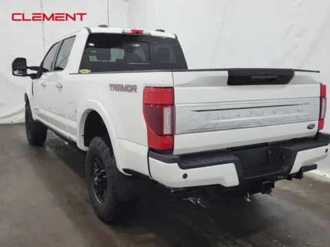 More photos of 2022 Ford F-350SD Platinum at Clement Supercenter, MO