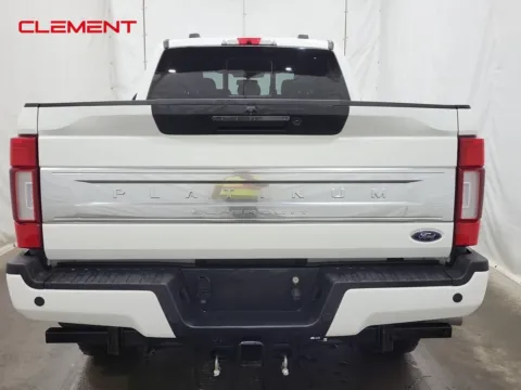 More photos of 2022 Ford F-350SD Platinum at Clement Supercenter, MO