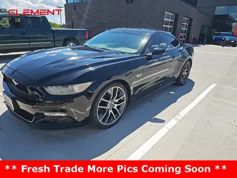 Black 2015 Ford Mustang GT Premium for sale in St. Charles, MO