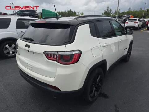 More photos of 2020 Jeep Compass Altitude at Clement Supercenter, MO