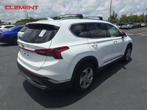 More photos of 2022 Hyundai Santa Fe SEL at Clement Supercenter, MO