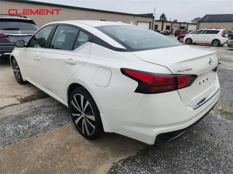 More photos of 2019 Nissan Altima 2.5 SR at Clement Supercenter, MO