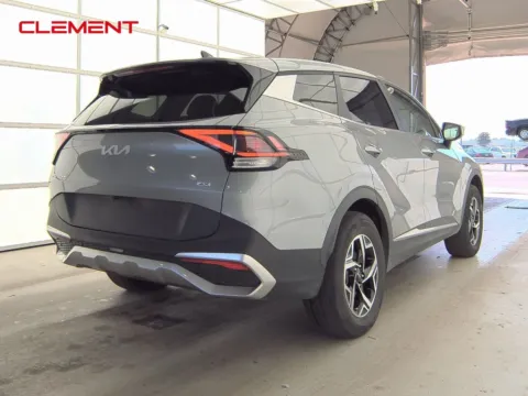 More photos of 2023 Kia Sportage LX at Clement Supercenter, MO