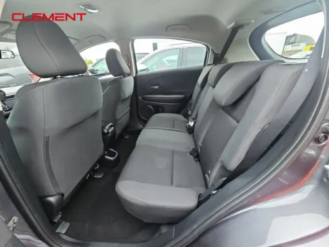 More photos of 2022 Honda HR-V LX at Clement Supercenter, MO