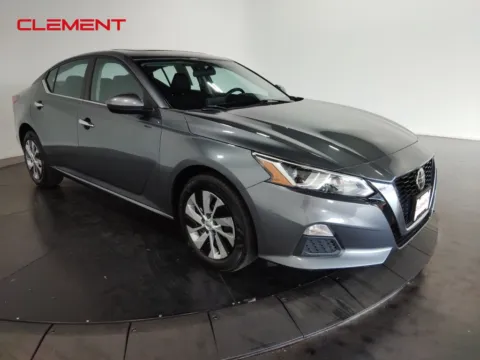 Another view of 2020 Nissan Altima 2.5 S for sale in St. Charles, MO at Clement Supercenter