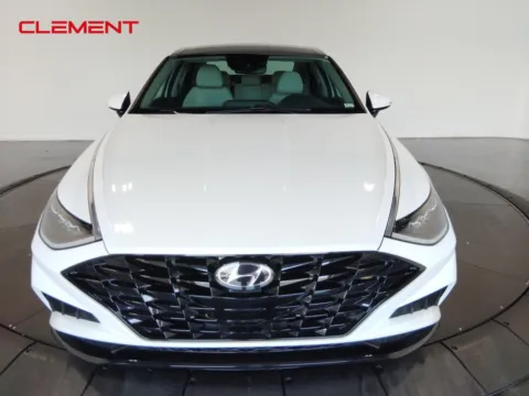 Photos of 2023 Hyundai Sonata SEL for sale in St. Charles, MO at Clement Supercenter