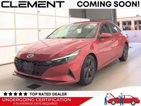 Red 2021 Hyundai Elantra SEL for sale in St. Charles, MO