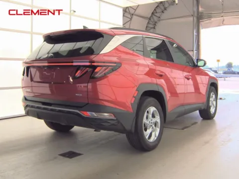 More photos of 2022 Hyundai Tucson SEL at Clement Supercenter, MO