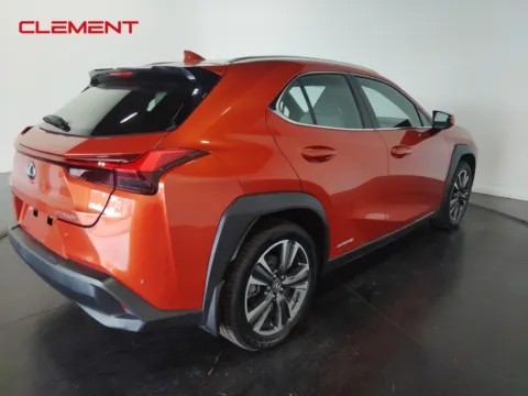 More photos of 2019 Lexus UX 250h Base at Clement Supercenter, MO