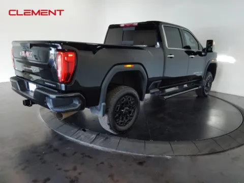 More photos of 2022 GMC Sierra 2500HD Denali at Clement Supercenter, MO