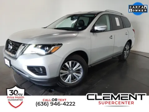 Silver 2020 Nissan Pathfinder SL for sale in St. Charles, MO