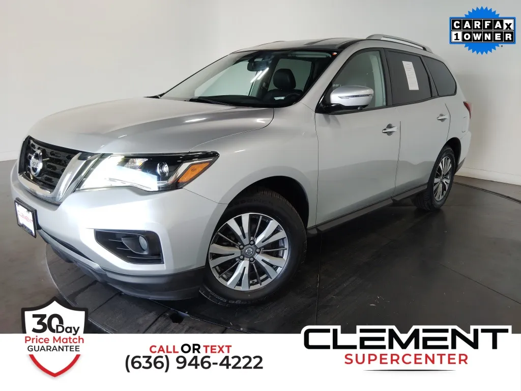 Silver 2020 Nissan Pathfinder SL for sale in St. Charles, MO