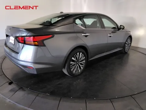 More photos of 2024 Nissan Altima 2.5 SV at Clement Supercenter, MO